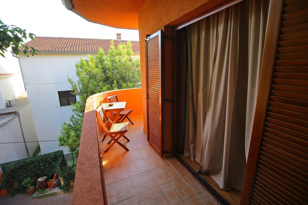 Villa Maimare Biograd Na Moru Exterior foto